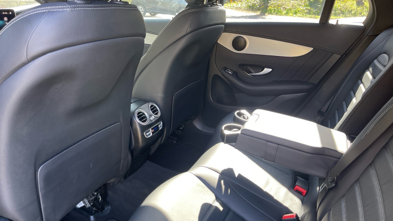 Mercedes-Benz GLC Coupe GLC 300d 4Matic AMG Line Premium 5dr 9G-Tronic Diesel Estate